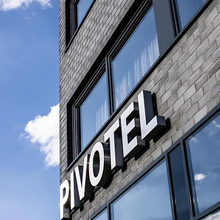 Pivotel Mmx