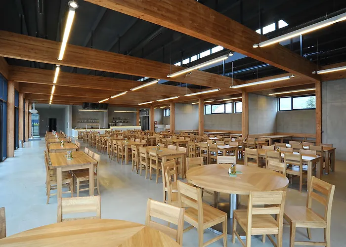 Pivotel Mmx 3* Dobrichovice